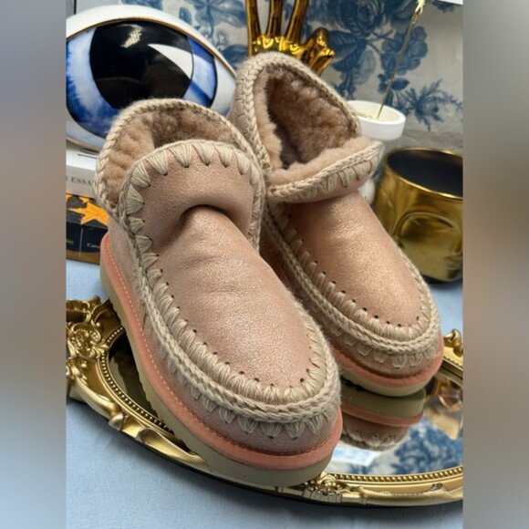 🆕 MOU 🧿 NWOT WOB Metallic Peach Eskimo Ankle Boot, *MIX PAIR SZ 37(L) & 38(R)* - Picture 5 of 15